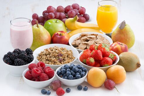 Berries and fruits for proper nutrition