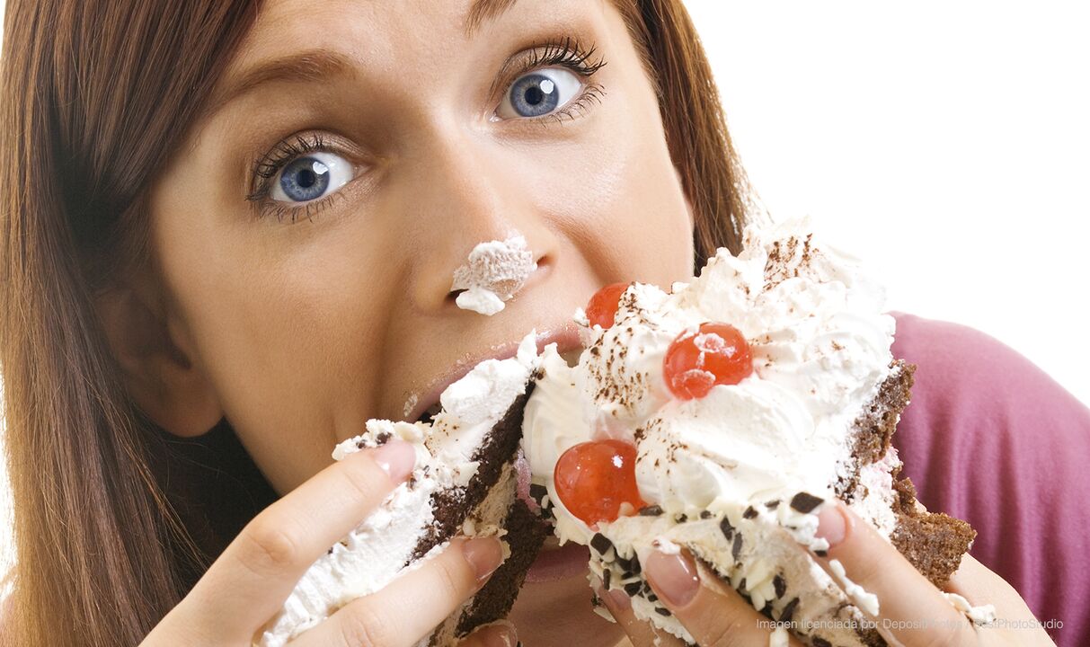 Girl who eats cake and gets better at how to lose weight